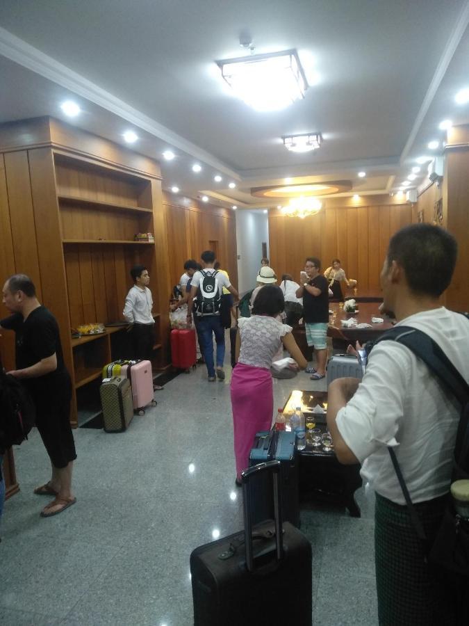 Mandalar May One Hotel Mandalay Exterior foto
